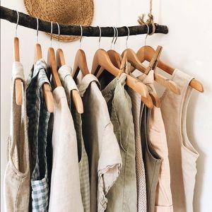 Pre-loved items listed below 🌸